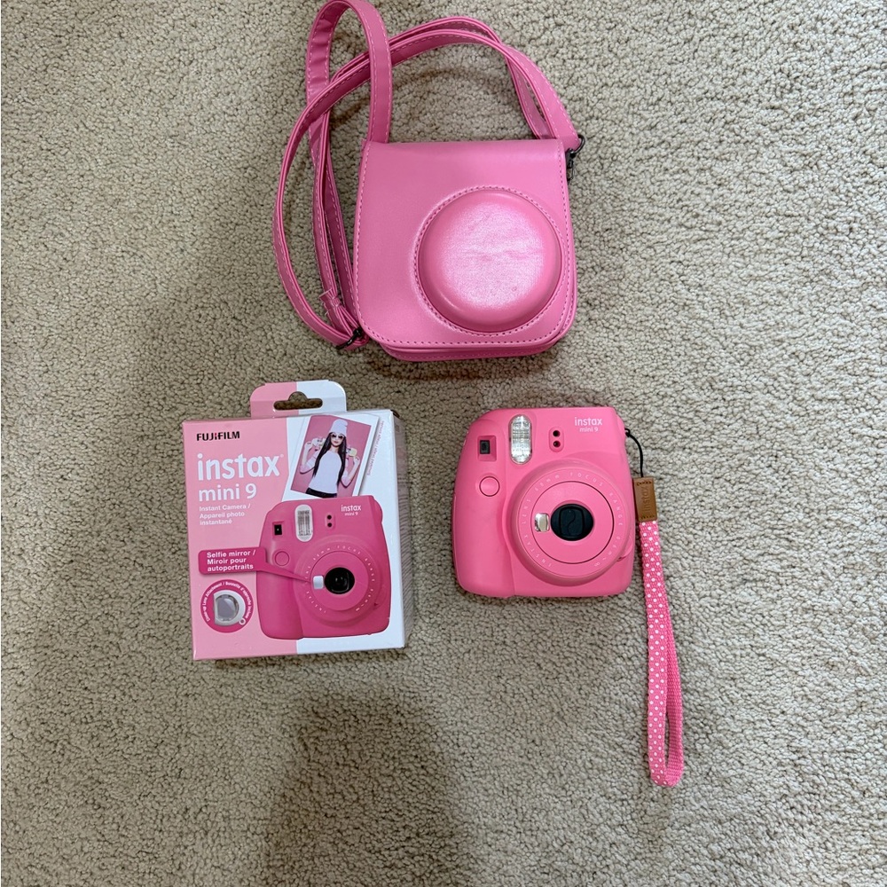 Polaroid Instant Camera - Bright Pink